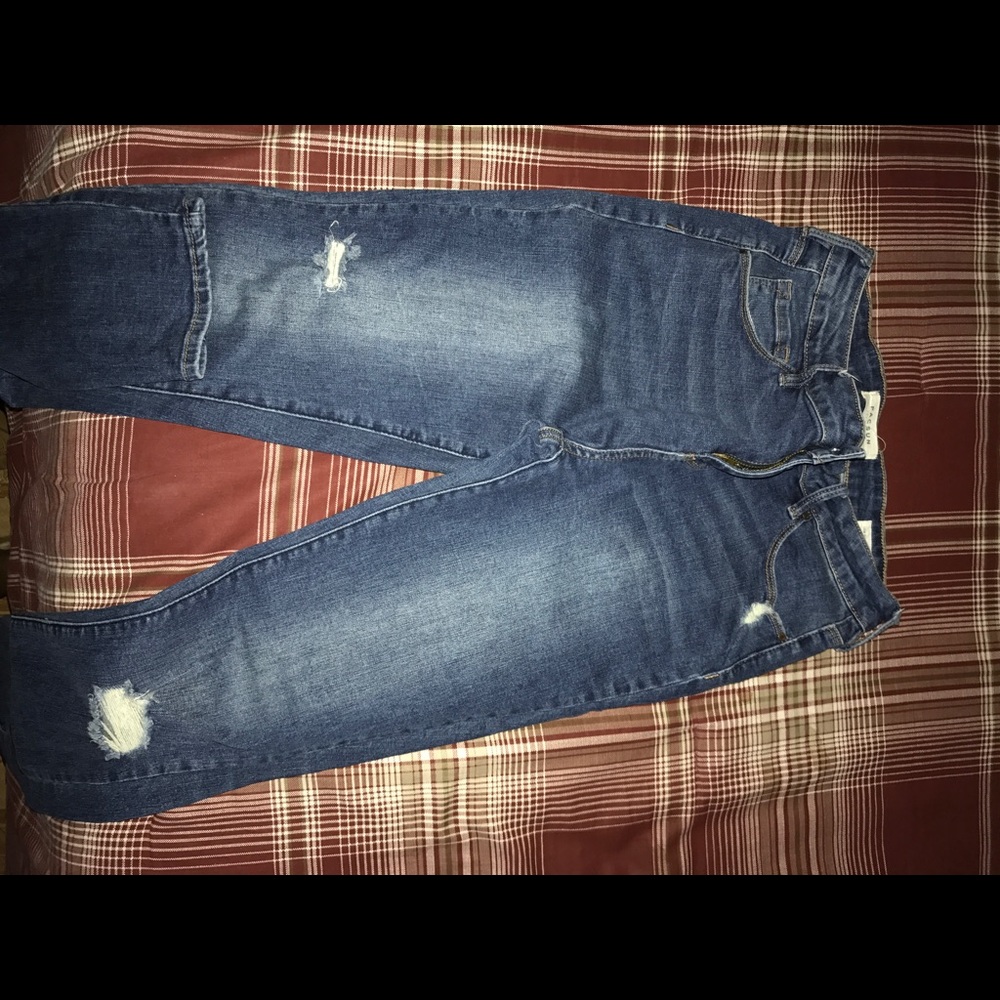 Distressed skinny jeans from Pacsun